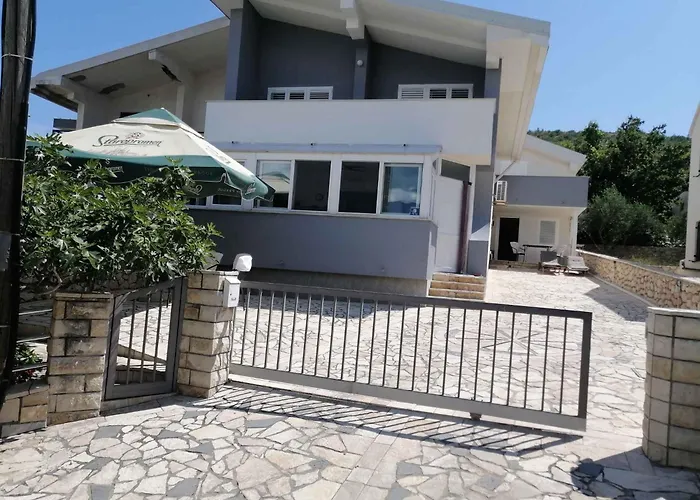Apartments In Vinjerac/Paklenica Riviera 27673